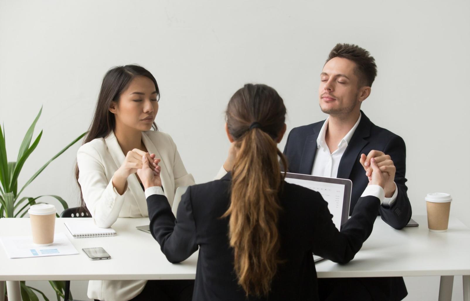 Участники семинара обсуждают стратегии управления рисками